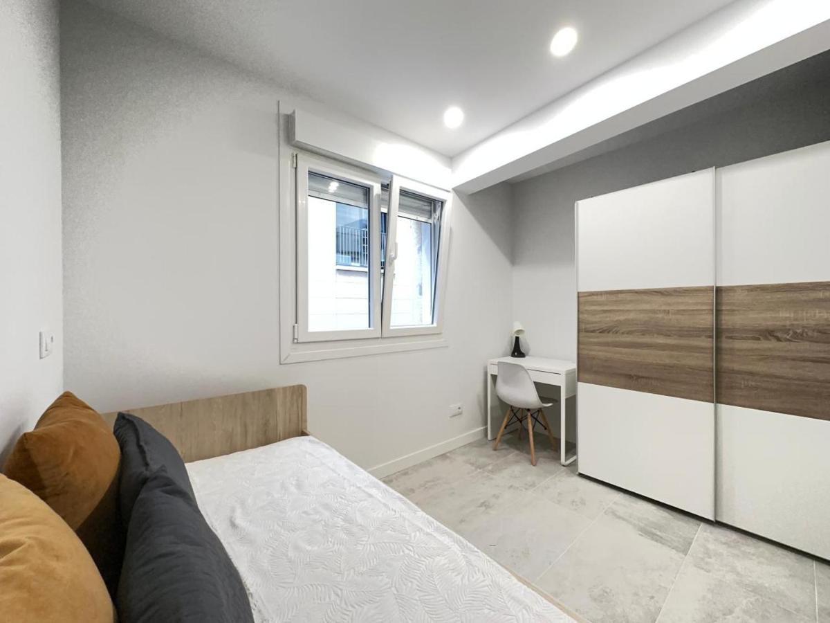 2 Piso 2 Habitaciones Centro Al Lado De Principe 2 - Homeygalicia Vigo Exterior photo